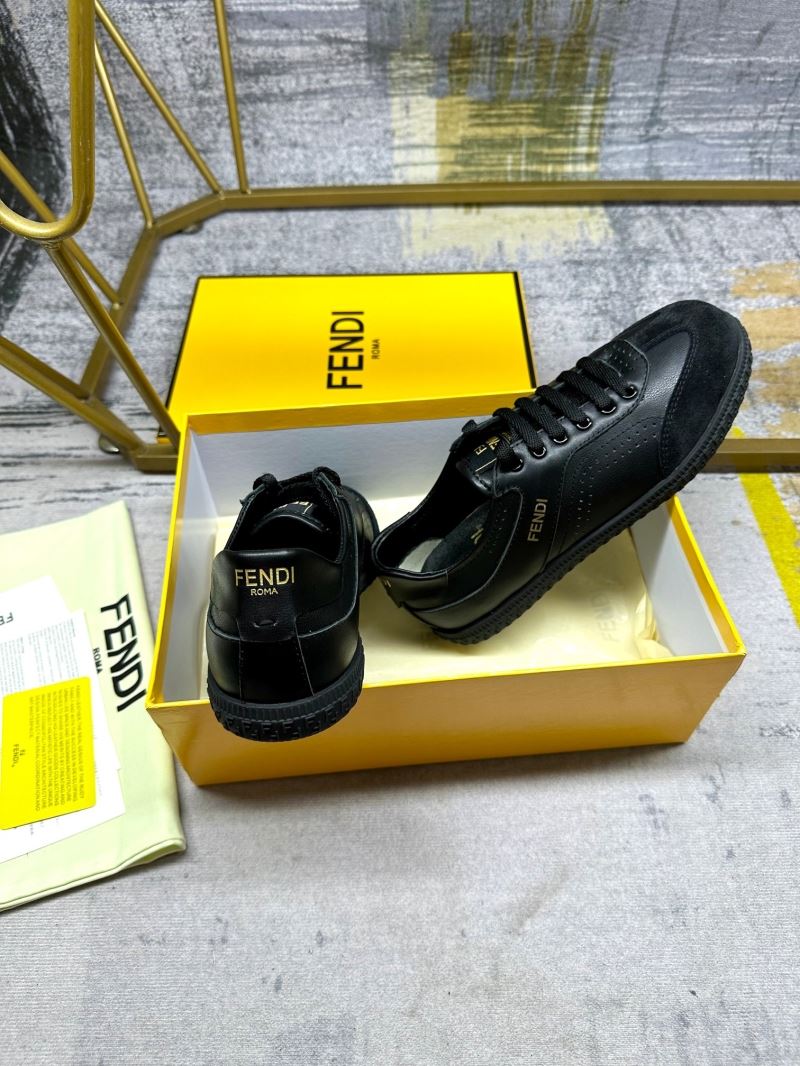 Fendi Low Shoes